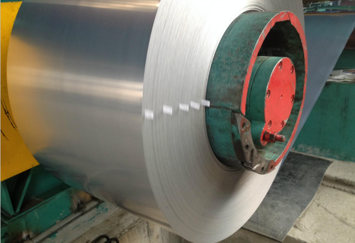 Vietnam's Ministry of Industry and Trade launched a survey on dumping of imported cold rolled coils related to China