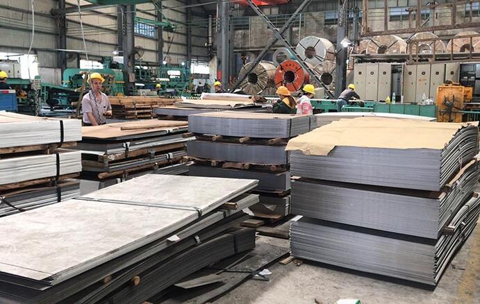 Advantages of roll-bonded clad plates